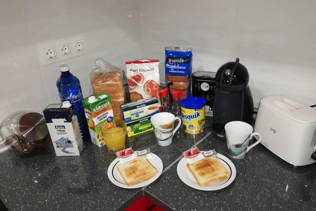 Apartamento Centrico , Wifi + Desayuno 洛格罗尼奥 外观 照片