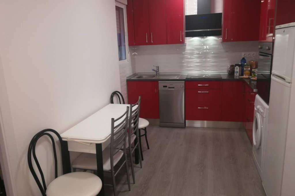 Apartamento Centrico , Wifi + Desayuno 洛格罗尼奥 外观 照片
